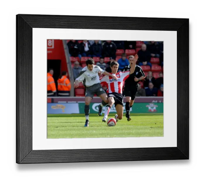Framed Print : Ivan Sproule in Action: Southampton vs. Bristol City - Football Rivalry Framed Print : Ivan Sproule in Action: Southampton vs. Bristol City - Football Rivalry