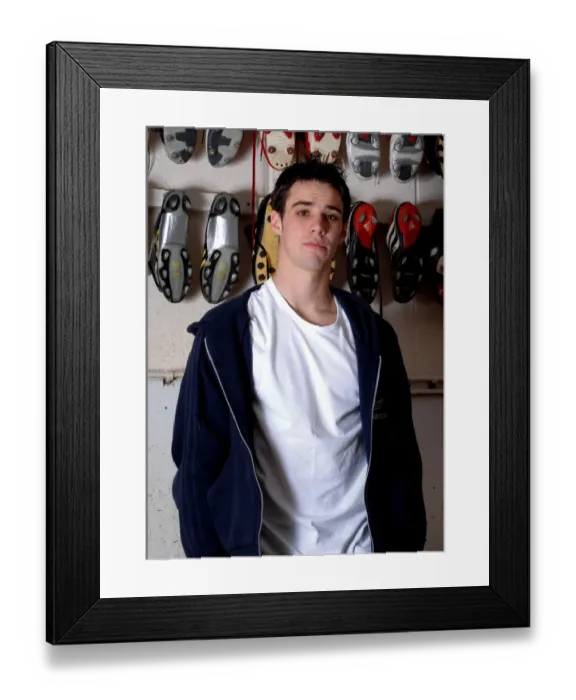Framed Print : Frankie Artus: Focused and Ready in Bristol City Football Club Colors Framed Print : Frankie Artus: Focused and Ready in Bristol City Football Club Colors