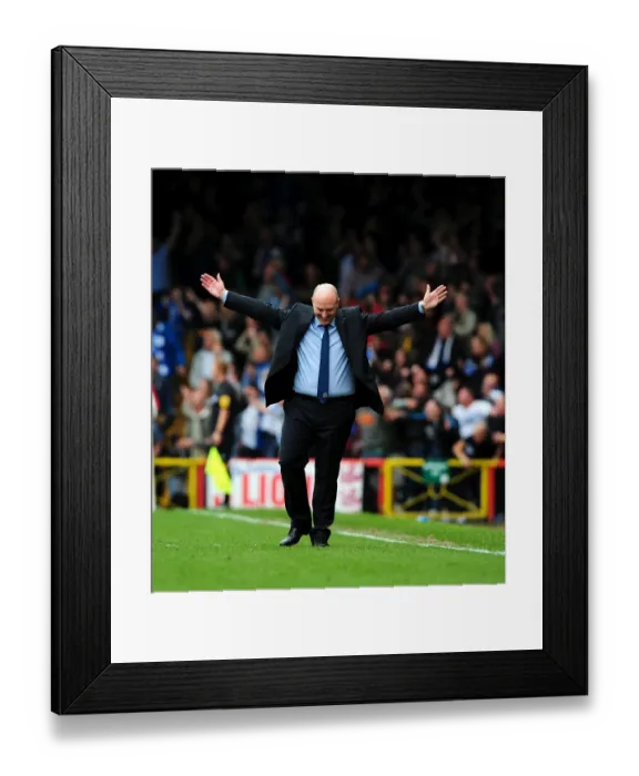 Framed Print : Steve Kean Alone: Jordan Rhodes Scores the Winning Goal for Blackburn Rovers against Bristol City
