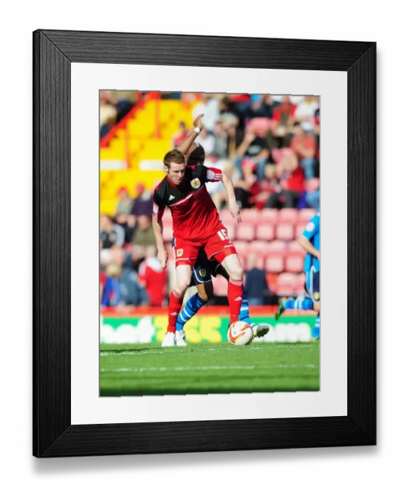 Framed Print : Bristol City vs Leeds United: Stephen Pearson in Action at Ashton Gate Stadium, 2012 Framed Print : Bristol City vs Leeds United: Stephen Pearson in Action at Ashton Gate Stadium, 2012