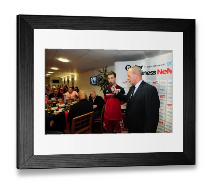 Framed Print : Championship Clash: Bristol City vs Leeds United at Ashton Gate Stadium (September 29, 2012) Framed Print : Championship Clash: Bristol City vs Leeds United at Ashton Gate Stadium (September 29, 2012)