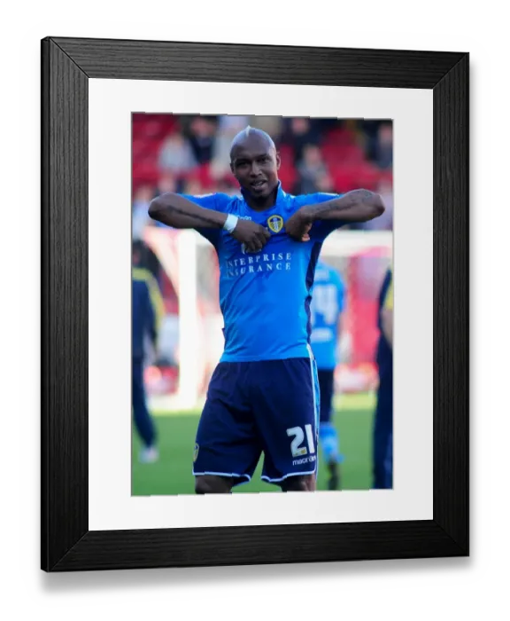 Framed Print : Bristol City vs Leeds United: El-Hadji Diouf's Celebration (September 29, 2012) Framed Print : Bristol City vs Leeds United: El-Hadji Diouf's Celebration (September 29, 2012)