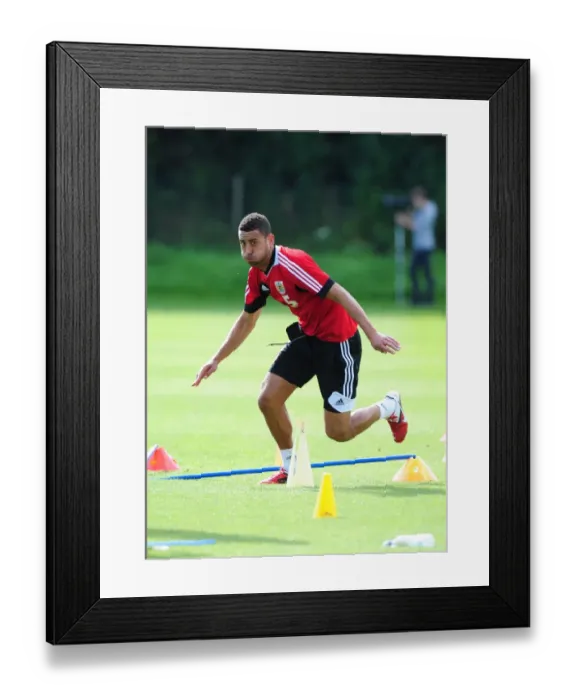 Framed Print : Bristol City Football Club: Lewin Nyatanga in Training, September 2012 Framed Print : Bristol City Football Club: Lewin Nyatanga in Training, September 2012