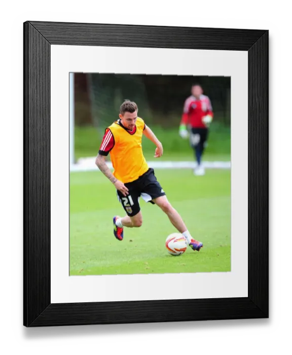 Framed Print : Bristol City Football Club: Paul Anderson in Training, September 2012