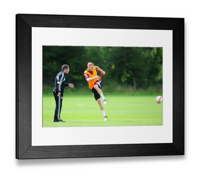Framed Print : Bristol City Football Club: Ryan Taylor in Training, September 2012 Framed Print : Bristol City Football Club: Ryan Taylor in Training, September 2012