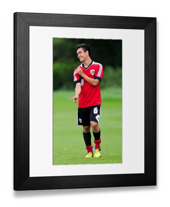Framed Print : Bristol City's Miles John in Training at Failand Ground (September 2012) Framed Print : Bristol City's Miles John in Training at Failand Ground (September 2012)