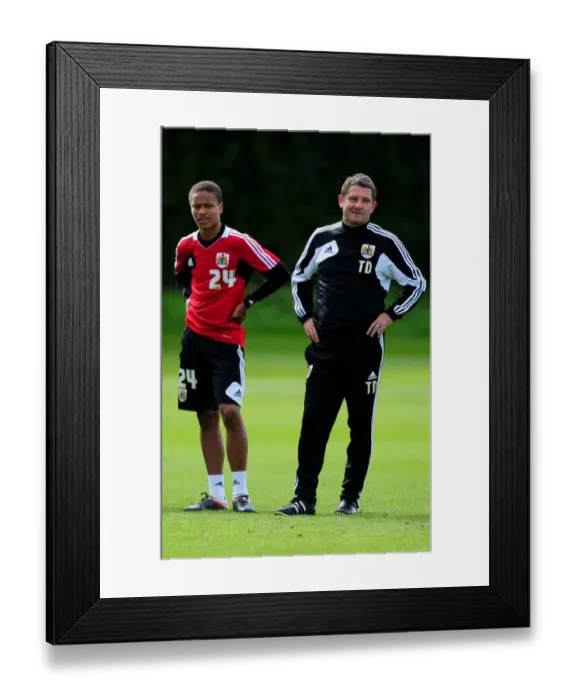 Framed Print : Bristol City FC: Focus on Football - Docherty and Reid in Deep Training Concentration
