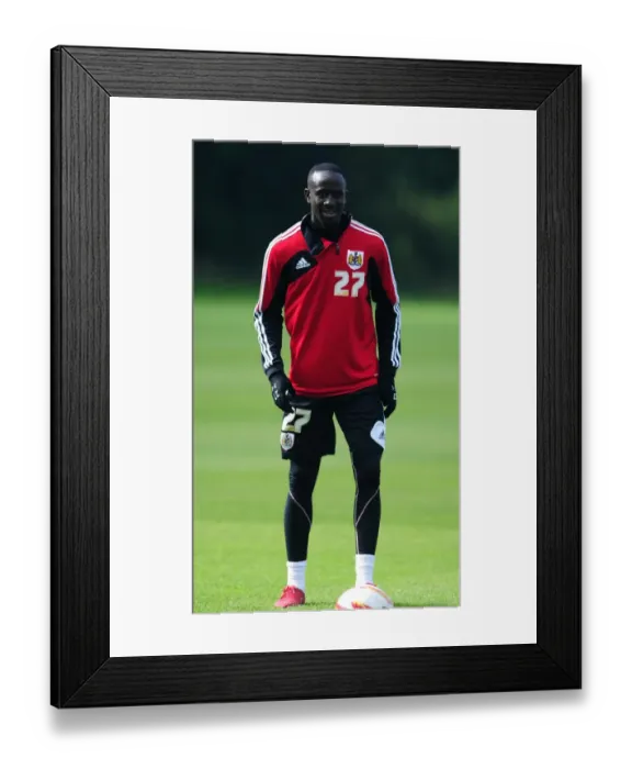 Framed Print : Bristol City FC: Albert Adomah in Focus during September 2012 Training