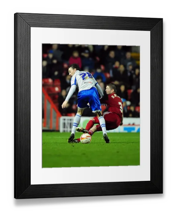 Framed Print : Bristol City vs Millwall: Mark Wilson Tackles Scott Malone in Championship Clash Framed Print : Bristol City vs Millwall: Mark Wilson Tackles Scott Malone in Championship Clash