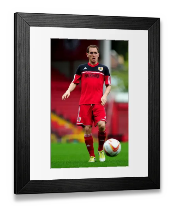 Framed Print : Neil Kilkenny of Bristol City in Action against Ipswich Town U21s, Professional Development League 2, Ashton Gate, 2012