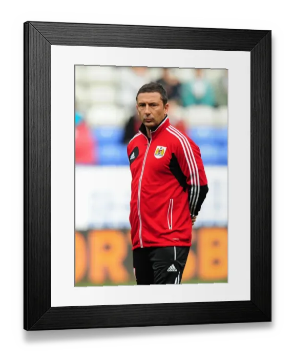 Framed Print : Derek McInnes Leads Bristol City Against Bolton Wanderers at Reebok Stadium (201012) Framed Print : Derek McInnes Leads Bristol City Against Bolton Wanderers at Reebok Stadium (201012)
