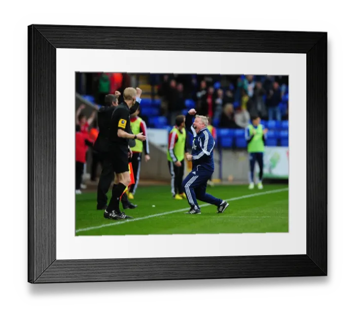 Framed Print : Sammy Lee Celebrates Late Win for Bolton Wanderers Against Bristol City Framed Print : Sammy Lee Celebrates Late Win for Bolton Wanderers Against Bristol City