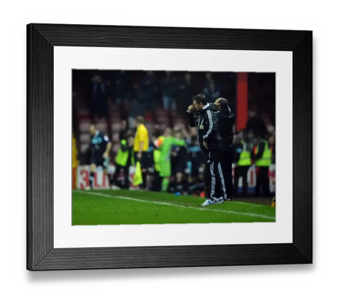 Framed Print : Devastated McInnes Suffers Last-Minute Championship Heartbreak for Bristol City against Burnley