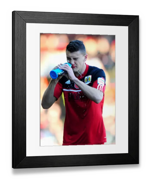 Framed Print : Bloodied James Wilson: The Intense Moment at Ashton Gate after Bristol City vs Charlton Athletic Framed Print : Bloodied James Wilson: The Intense Moment at Ashton Gate after Bristol City vs Charlton Athletic