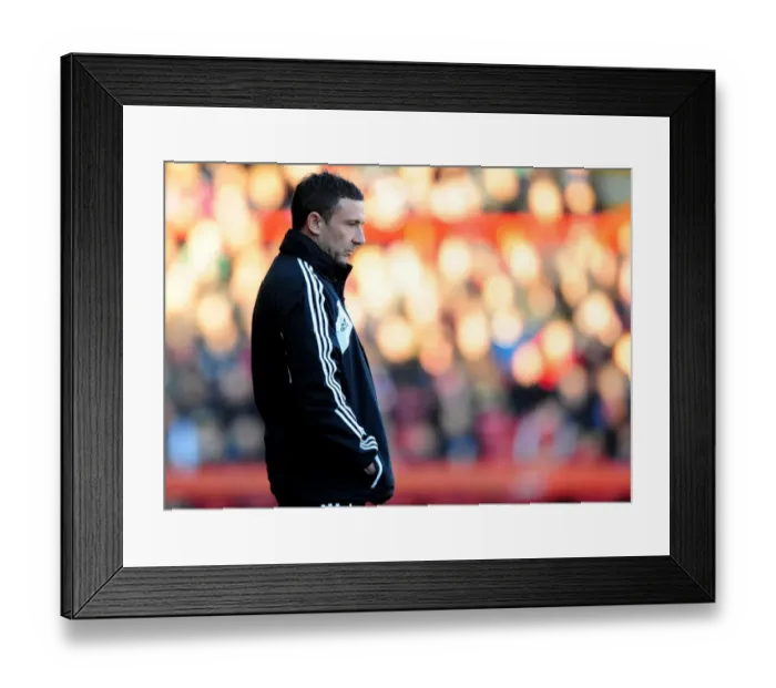 Framed Print : Derek McInnes: A Dejected Manager After Bristol City's Loss to Charlton Athletic Framed Print : Derek McInnes: A Dejected Manager After Bristol City's Loss to Charlton Athletic