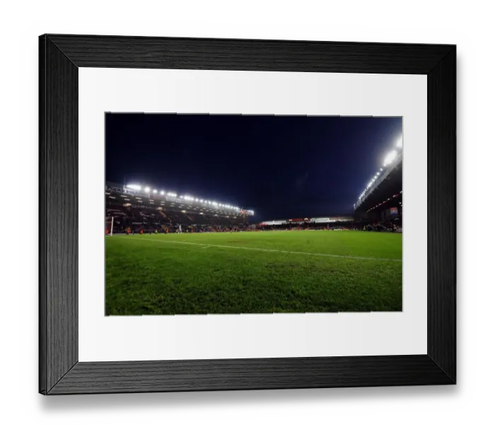 Framed Print : Championship Showdown: Bristol City vs Charlton Athletic at Ashton Gate Stadium, November 11, 2012 Framed Print : Championship Showdown: Bristol City vs Charlton Athletic at Ashton Gate Stadium, November 11, 2012