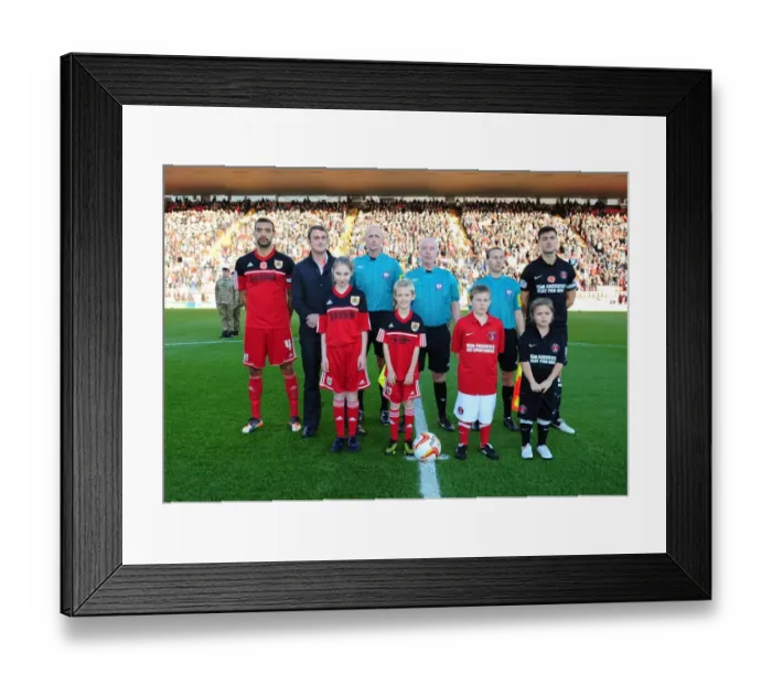 Framed Print : Championship Clash: Bristol City vs Charlton Athletic at Ashton Gate Stadium (11 / 11 / 2012) Framed Print : Championship Clash: Bristol City vs Charlton Athletic at Ashton Gate Stadium (11 / 11 / 2012)