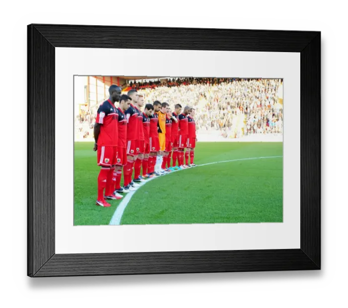 Framed Print : Championship Showdown: Bristol City vs Charlton Athletic at Ashton Gate Stadium - November 11, 2012 Framed Print : Championship Showdown: Bristol City vs Charlton Athletic at Ashton Gate Stadium - November 11, 2012