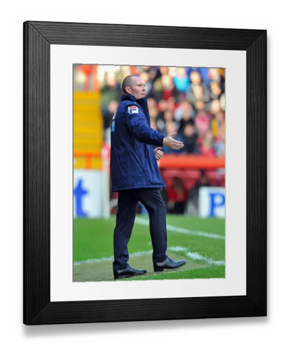 Framed Print : Championship Showdown: Michael Appleton Leads Blackpool Against Bristol City (November 12, 2012) Framed Print : Championship Showdown: Michael Appleton Leads Blackpool Against Bristol City (November 12, 2012)