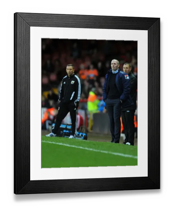 Framed Print : Championship Clash: McInnes vs. Appleton - Bristol City vs. Blackpool, 17 / 11 / 2012 Framed Print : Championship Clash: McInnes vs. Appleton - Bristol City vs. Blackpool, 17 / 11 / 2012
