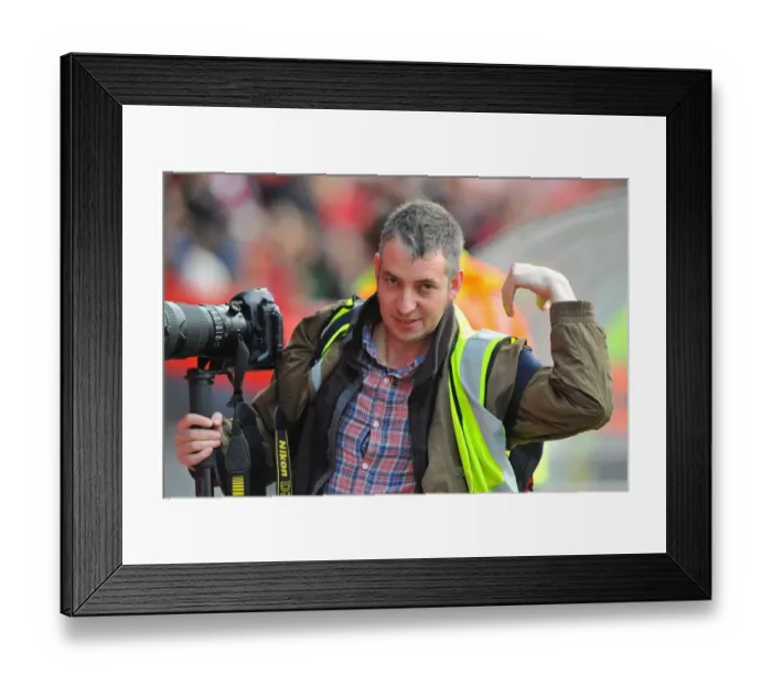 Framed Print : Championship Clash: Bristol City vs Blackpool at Ashton Gate Stadium - November 17, 2012 Framed Print : Championship Clash: Bristol City vs Blackpool at Ashton Gate Stadium - November 17, 2012