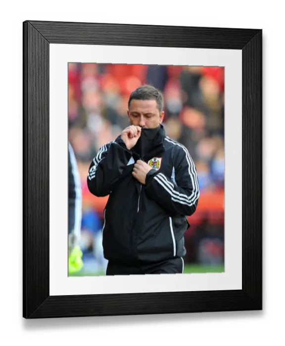 Framed Print : Championship Showdown at Ashton Gate: Bristol City vs Blackpool - November 17, 2012