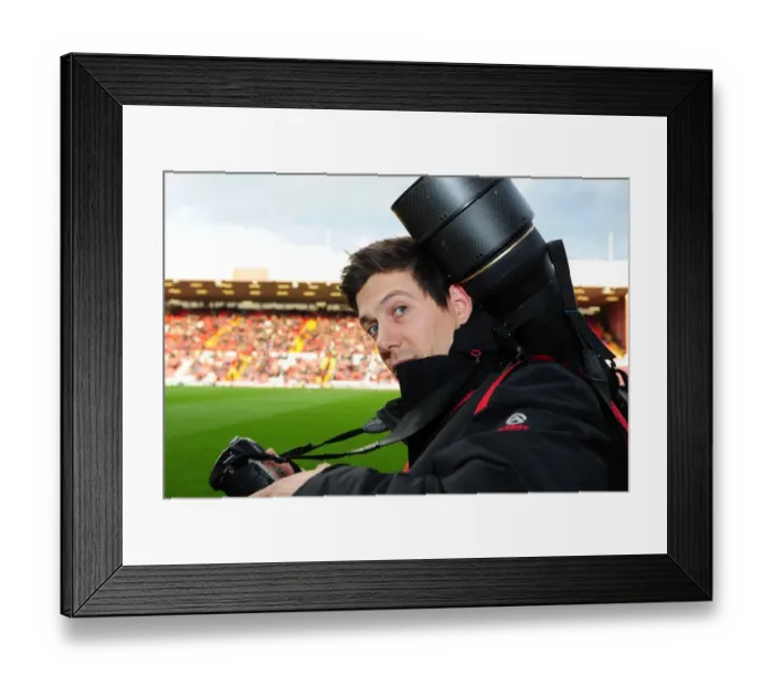 Framed Print : Championship Showdown: Bristol City vs Blackpool at Ashton Gate Stadium - November 17, 2012 Framed Print : Championship Showdown: Bristol City vs Blackpool at Ashton Gate Stadium - November 17, 2012