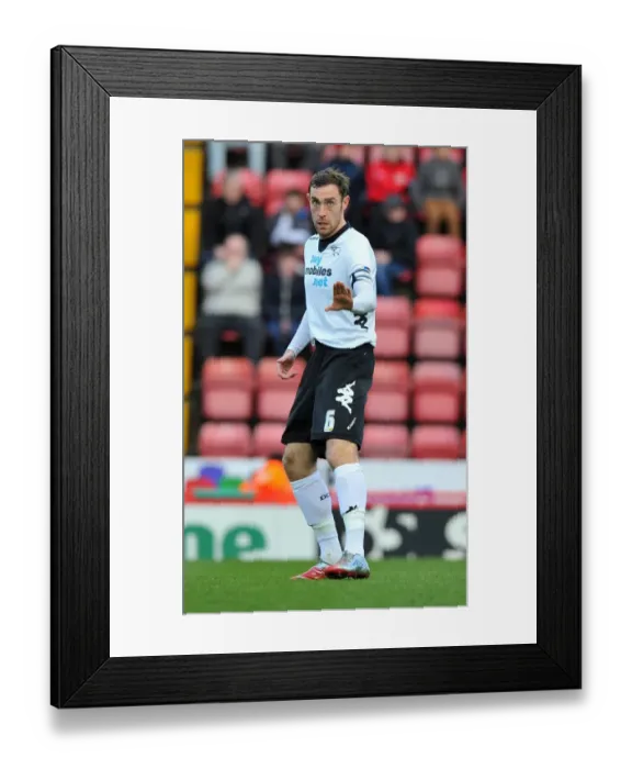 Framed Print : Bristol City vs Derby County: Richard Keogh in Action at Ashton Gate Stadium, Championship Football Match, December 15, 2012 Framed Print : Bristol City vs Derby County: Richard Keogh in Action at Ashton Gate Stadium, Championship Football Match, December 15, 2012