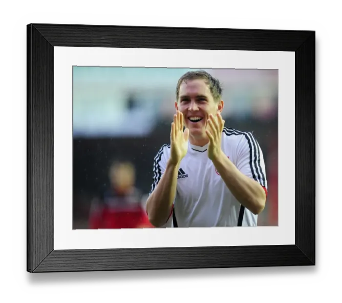 Framed Print : Bristol City's Neil Kilkenny Appreciates Fans Support Amidst Championship Match Postponement Framed Print : Bristol City's Neil Kilkenny Appreciates Fans Support Amidst Championship Match Postponement