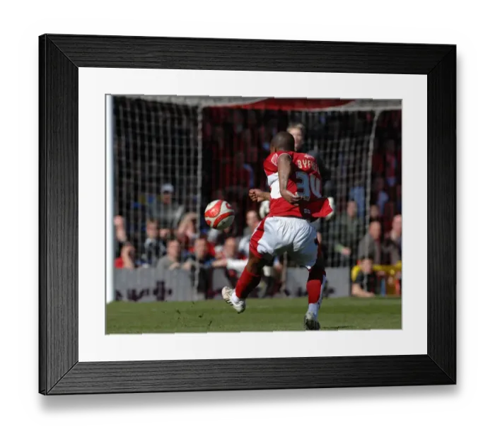 Framed Print : Byfield's Thriller: A Legendary Goal in Bristol City vs. Wolverhampton Wanderers Framed Print : Byfield's Thriller: A Legendary Goal in Bristol City vs. Wolverhampton Wanderers