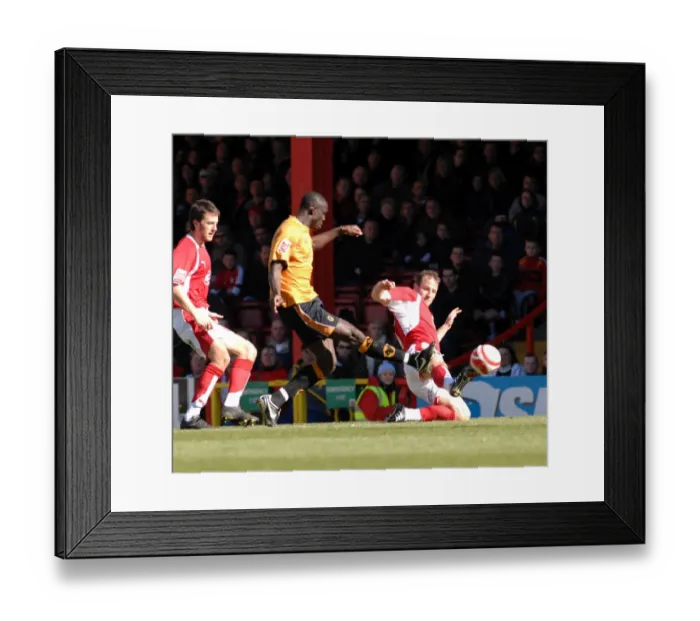 Framed Print : Louis Carey in Action: Bristol City vs. Wolverhampton Wanderers Framed Print : Louis Carey in Action: Bristol City vs. Wolverhampton Wanderers