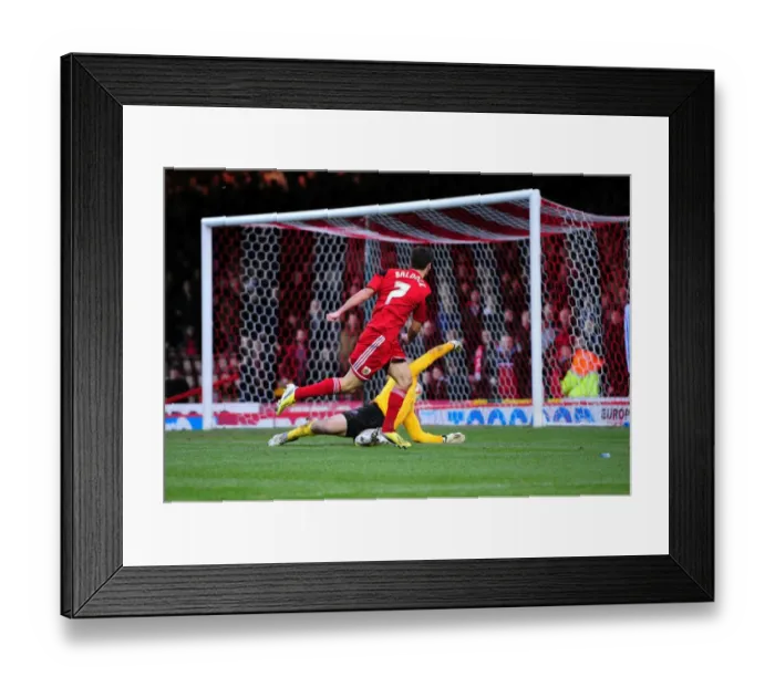 Framed Print : Bristol City's Sam Baldock Hits the Post Against Peterborough United - Championship Football, Ashton Gate Stadium Framed Print : Bristol City's Sam Baldock Hits the Post Against Peterborough United - Championship Football, Ashton Gate Stadium