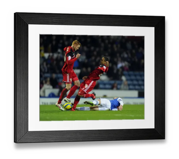 Framed Print : Bristol City vs Blackburn Rovers: Intense Moment as Danny Murphy Tackles Bobby Reid and Ryan Taylor