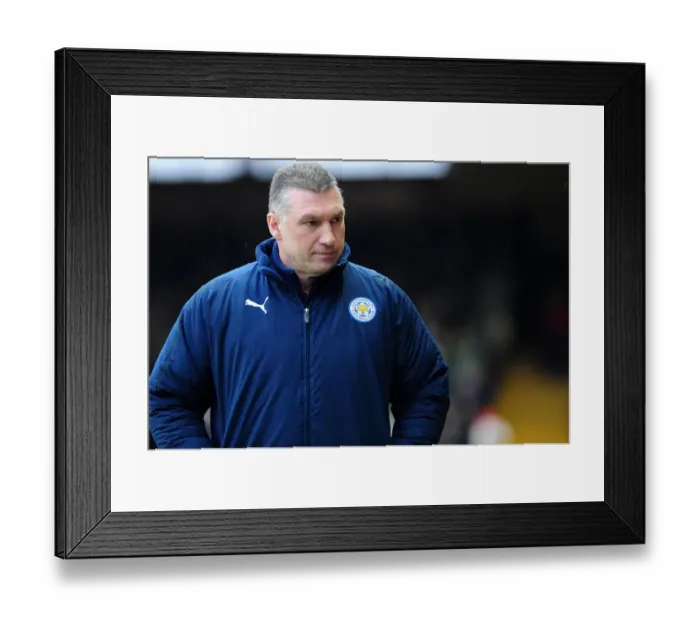 Framed Print : Nigel Pearson Leads Leicester City at Ashton Gate: Bristol City vs Leicester City Championship Match, January 2013 Framed Print : Nigel Pearson Leads Leicester City at Ashton Gate: Bristol City vs Leicester City Championship Match, January 2013