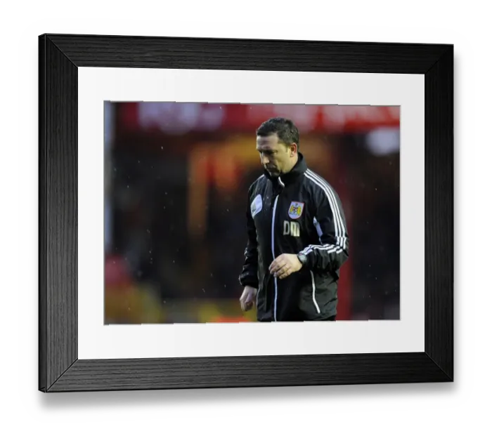 Framed Print : Derek McInnes Leads Bristol City in Championship Clash against Leicester City, January 2013 Framed Print : Derek McInnes Leads Bristol City in Championship Clash against Leicester City, January 2013