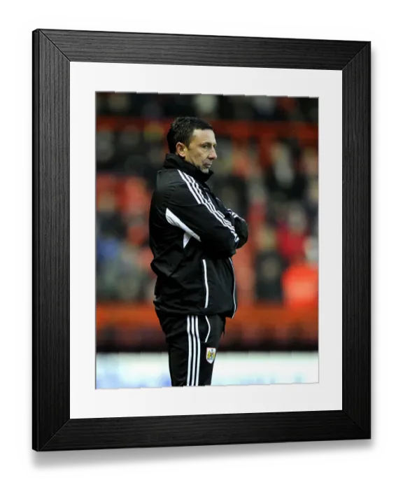 Framed Print : Derek McInnes Leads Bristol City Against Leicester City in Championship Clash, January 2013 Framed Print : Derek McInnes Leads Bristol City Against Leicester City in Championship Clash, January 2013