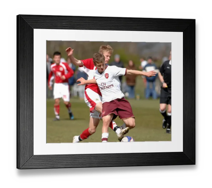 Framed Print : Bristol City U18s vs Arsenal U18s: The Exciting Youth Cup Clash Framed Print : Bristol City U18s vs Arsenal U18s: The Exciting Youth Cup Clash