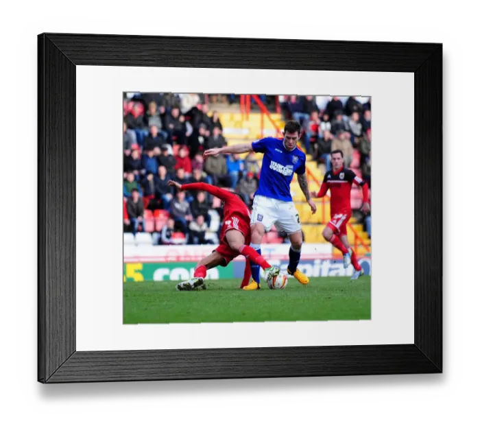 Framed Print : Bristol City's Liam Fontaine Unable to Prevent Daryl Murphy's Goal vs Ipswich Town (January 2013) Framed Print : Bristol City's Liam Fontaine Unable to Prevent Daryl Murphy's Goal vs Ipswich Town (January 2013)