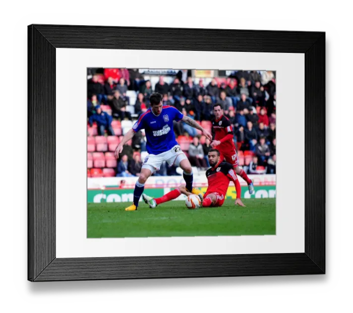 Framed Print : Bristol City's Liam Fontaine Unable to Stop Daryl Murphy's Goal vs Ipswich Town (January 2013) Framed Print : Bristol City's Liam Fontaine Unable to Stop Daryl Murphy's Goal vs Ipswich Town (January 2013)