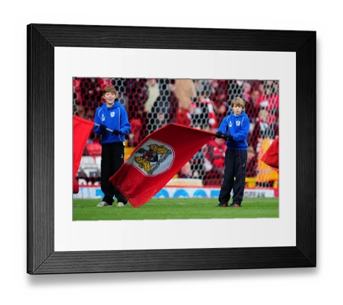 Framed Print : Championship Showdown: Bristol City vs Ipswich Town - Clash at Ashton Gate