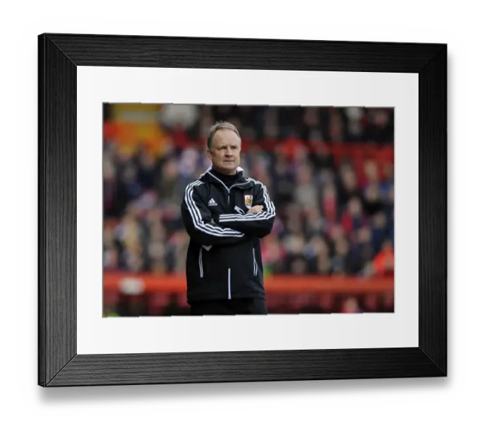 Framed Print : Sean O'Driscoll Rallies Bristol City in Championship Clash against Ipswich Town, January 2013 Framed Print : Sean O'Driscoll Rallies Bristol City in Championship Clash against Ipswich Town, January 2013