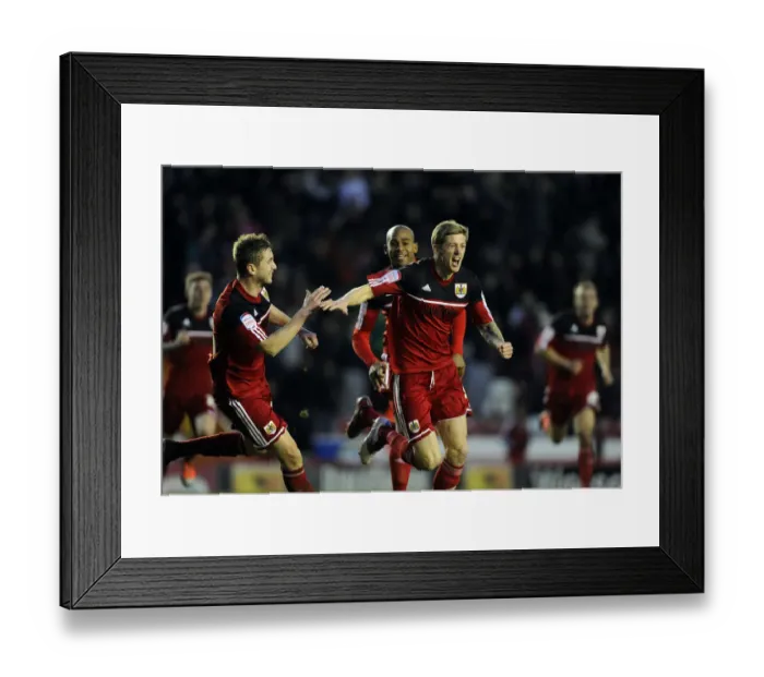 Framed Print : Jon Stead's Game-Winning Goal: Bristol City Triumphs Over Ipswich Town in Championship Match, January 2013
