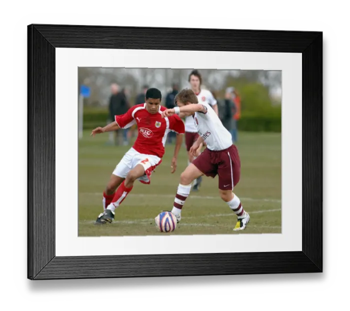 Framed Print : Bristol City U18s vs Arsenal U18s: Youth Cup Showdown Framed Print : Bristol City U18s vs Arsenal U18s: Youth Cup Showdown