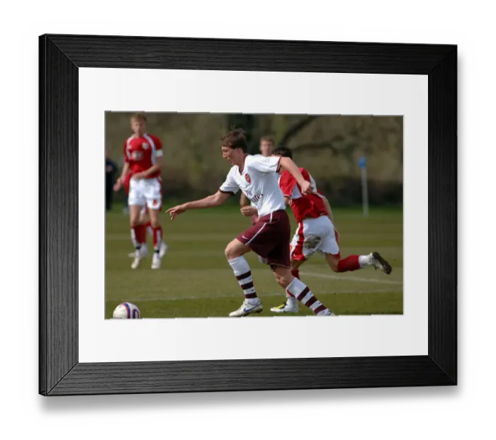Framed Print : Bristol City U18s vs Arsenal U18s: Youth Cup Showdown Framed Print : Bristol City U18s vs Arsenal U18s: Youth Cup Showdown