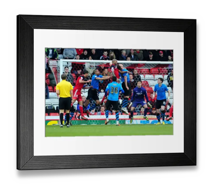 Framed Print : Bristol City V Nottingham Forest 090213 Framed Print : Bristol City V Nottingham Forest 090213