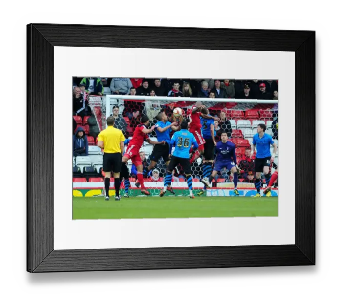 Framed Print : Marvin Elliott Scores Brace: Bristol City Leads Nottingham Forest 2-0 Framed Print : Marvin Elliott Scores Brace: Bristol City Leads Nottingham Forest 2-0