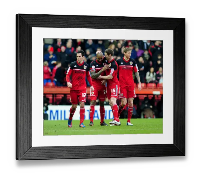 Framed Print : Bristol City's Marvin Elliott Scores the Winning Goal Against Nottingham Forest in Npower Championship Match Framed Print : Bristol City's Marvin Elliott Scores the Winning Goal Against Nottingham Forest in Npower Championship Match