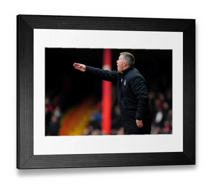 Framed Print : Rob Kelly Leads Nottingham Forest Against Bristol City in Npower Championship Match Framed Print : Rob Kelly Leads Nottingham Forest Against Bristol City in Npower Championship Match