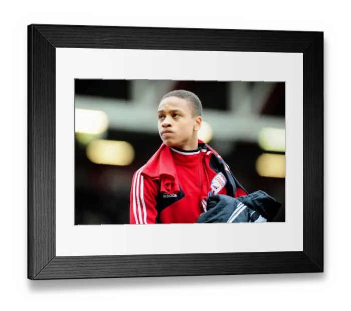 Framed Print : Bobby Reid of Bristol City in Action Against Nottingham Forest, Npower Championship, 2013 Framed Print : Bobby Reid of Bristol City in Action Against Nottingham Forest, Npower Championship, 2013