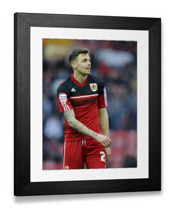 Framed Print : Bristol City's Paul Anderson in Action Against Nottingham Forest, 2013 Framed Print : Bristol City's Paul Anderson in Action Against Nottingham Forest, 2013